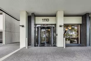 1110 N Lake Shore Dr, Chicago, IL 60611 - Photo 3