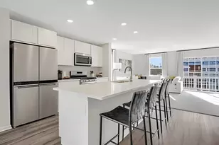 367 Bridgeview Ct, Saint Charles, IL 60174 - Photo 9