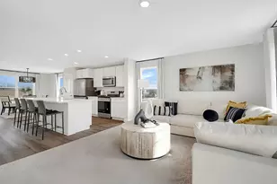 367 Bridgeview Ct, Saint Charles, IL 60174 - Photo 5