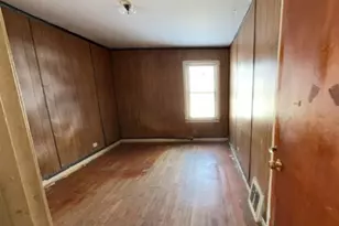 612 E 104th St, Chicago, IL 60628 - Photo 7