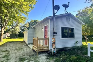 518 Spring St, Streator, IL 61364 - Photo 1
