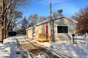 518 Spring St, Streator, IL 61364 - Photo 1