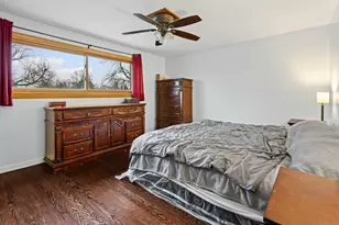 1N742 Forest Ave, Glen Ellyn, IL 60137 - Photo 11