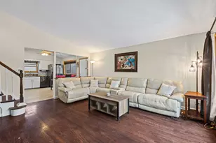 1N742 Forest Ave, Glen Ellyn, IL 60137 - Photo 3