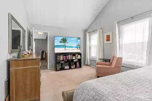 205 Churchill Ln, Aurora, IL 60504 - Photo 21