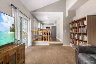 205 Churchill Ln, Aurora, IL 60504 - Photo 11