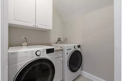 2611 Laurel Lane, Wilmette, IL 60091 - Photo 31