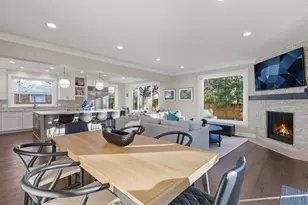 2611 Laurel Ln, Wilmette, IL 60091 - Photo 9