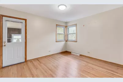 3253 N Austin Avenue, Chicago, IL 60634 - Photo 7