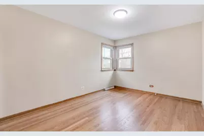 3253 N Austin Avenue, Chicago, IL 60634 - Photo 9