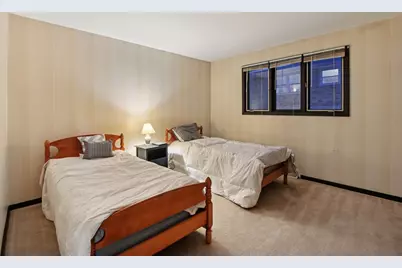 7605 Banks Street, Justice, IL 60458 - Photo 19