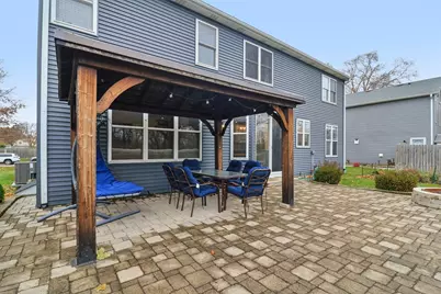 220 S Glenbrook Trail, McHenry, IL 60050 - Photo 37