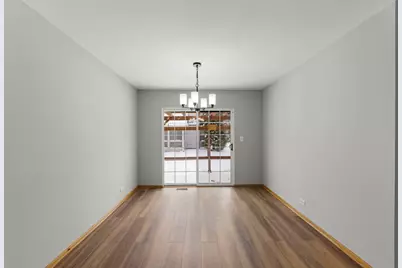 21519 Cormorant Street, Crest Hill, IL 60435 - Photo 9