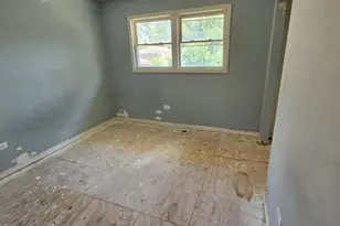 14237 Minerva Ave, Dolton, IL 60419 - Photo 9