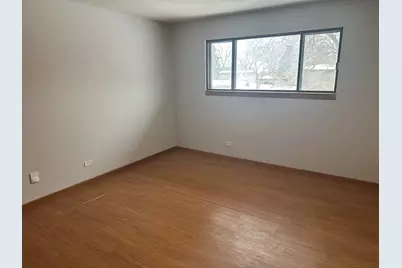 440 E Jefferson Avenue #4, Hampshire, IL 60140 - Photo 7