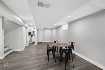 9133 Oak Park Avenue, Morton Grove, IL 60053 - Photo 9