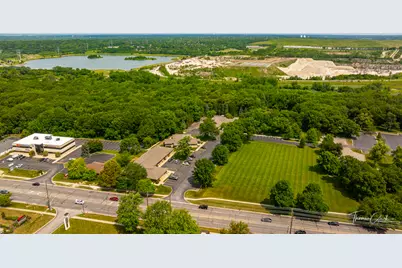 [Address not provided], Bolingbrook, IL 60440 - Photo 3