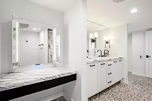 200 E Delaware Pl, Chicago, IL 60611 - Photo 35