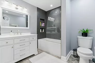 1389 S Candlestick Way, Waukegan, IL 60085 - Photo 13