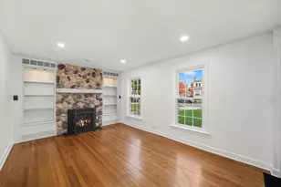 1811 N 72nd Ct, Elmwood Park, IL 60707 - Photo 5