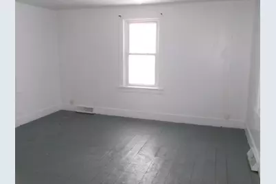 319 N Chestnut Street, Princeton, IL 61356 - Photo 3