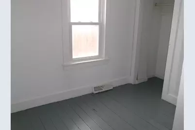 319 N Chestnut Street, Princeton, IL 61356 - Photo 5