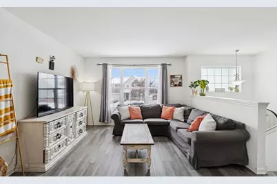 308 Niagara Drive, Volo, IL 60073 - Photo 3