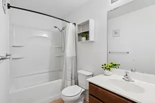 308 Niagara Dr, Volo, IL 60073 - Photo 17