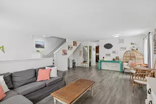 308 Niagara Dr, Volo, IL 60073 - Photo 5