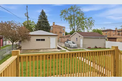 2705 N 73rd Avenue, Elmwood Park, IL 60707 - Photo 25