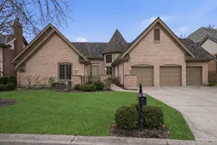 10 Lakeside Ln, North Barrington, IL 60010 - Photo 1