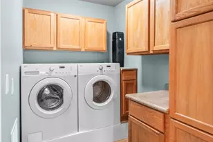 1 N Sycamore Ln, North Aurora, IL 60542 - Photo 19