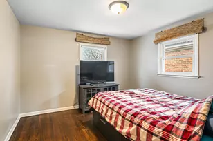 7727 New England Ave, Burbank, IL 60459 - Photo 9