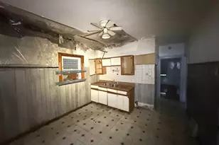 437 24th Ave, Bellwood, IL 60104 - Photo 3