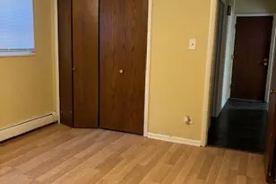 77 Paxton Ave, Calumet City, IL 60409 - Photo 17