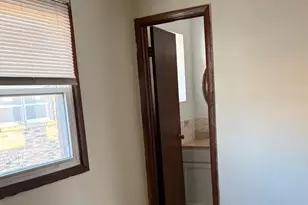 77 Paxton Ave, Calumet City, IL 60409 - Photo 13