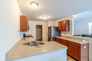 13362 Piccaddilly Ct, Beach Park, IL 60083 - Photo 9