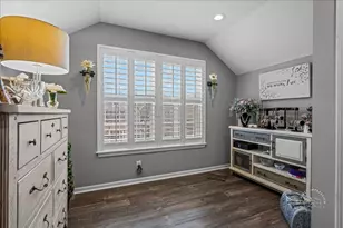 0N454 Dooley Dr, Geneva, IL 60134 - Photo 17