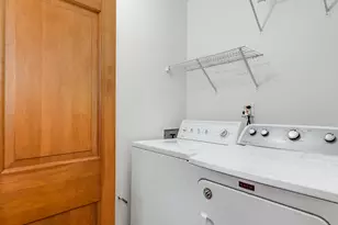 3219 N Richmond St, Chicago, IL 60618 - Photo 19