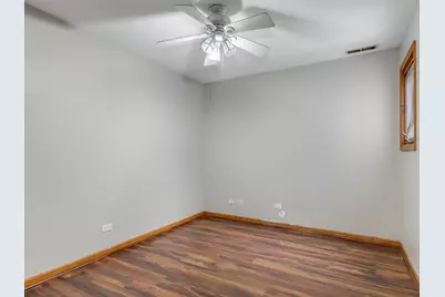 3219 N Richmond Street, Chicago, IL 60618 - Photo 17