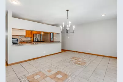 3219 N Richmond Street, Chicago, IL 60618 - Photo 9