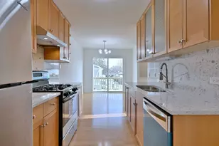 424 Muirwood Ct, Vernon Hills, IL 60061 - Photo 13