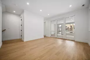 1124 W Addison St, Chicago, IL 60613 - Photo 3