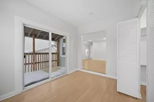 3143 N Sawyer Ave, Chicago, IL 60618 - Photo 25