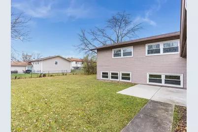 322 Rockhurst Road, Bolingbrook, IL 60440 - Photo 23