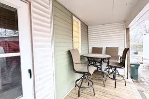 806 N Busey Ave, Urbana, IL 61801 - Photo 15