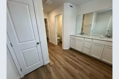 5922 Hawkweed Drive, Naperville, IL 60564 - Photo 9