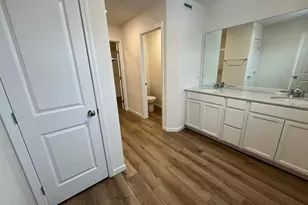 5922 Hawkweed Dr, Naperville, IL 60564 - Photo 9