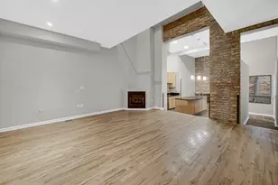 1424 W Grand Ave, Chicago, IL 60642 - Photo 3