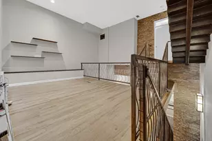 1424 W Grand Ave, Chicago, IL 60642 - Photo 9